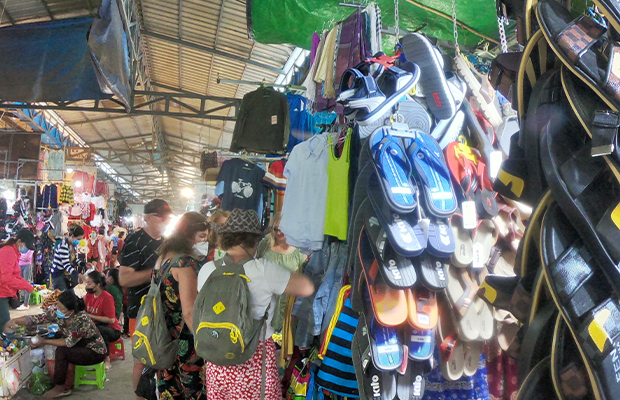 Psar Leu Market