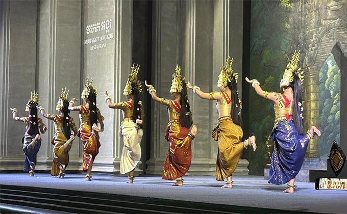 Apsara Dancer